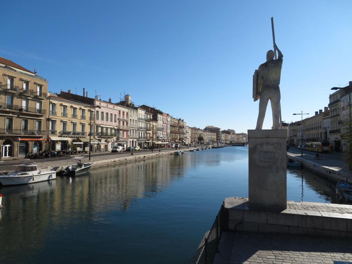 Appartement Superbe T2 A - Face Mer, Loggia, Parking Prive, Proche Et Commerces - Fr-1-338-518